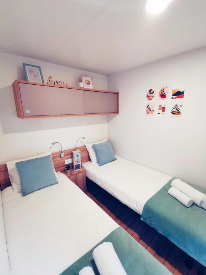 Mobile Home More Porton Nature Hideouts Rovinj Bagian luar foto