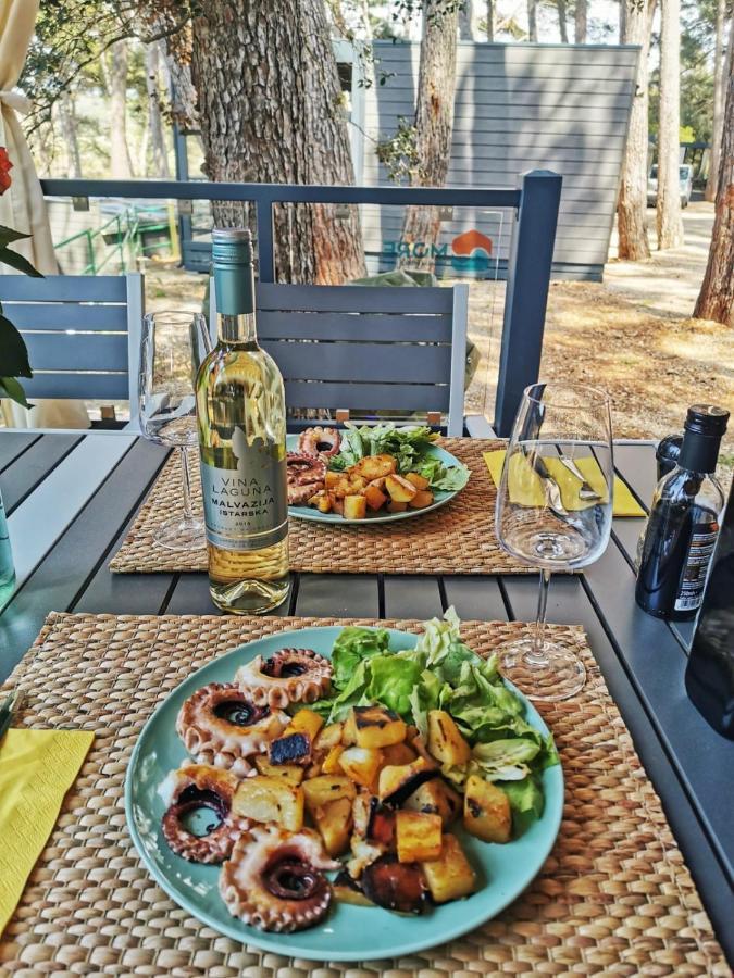 Mobile Home More Porton Nature Hideouts Rovinj Bagian luar foto