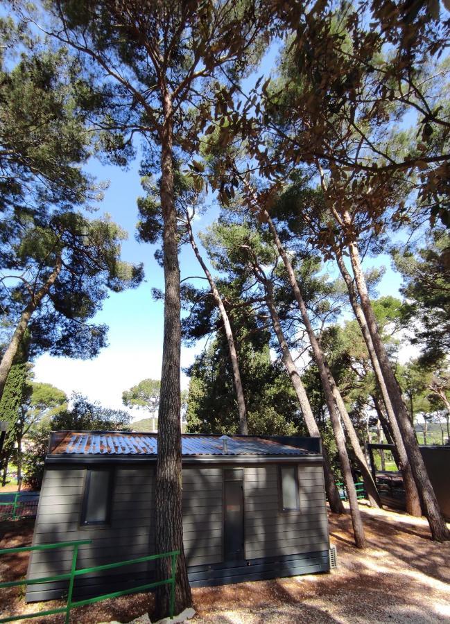 Mobile Home More Porton Nature Hideouts Rovinj Bagian luar foto